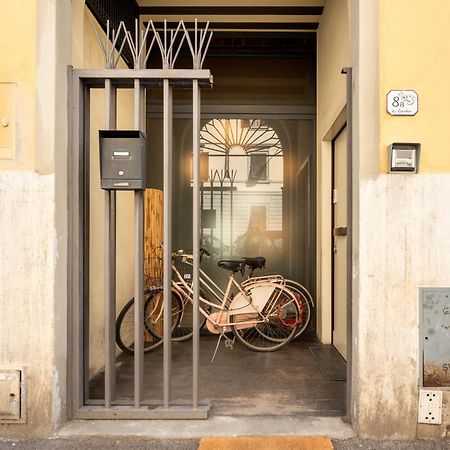 Via Cimabue 8B - Florence Charming Apartments - Metropolitan Loft In Florence - 20 Minute Walk To City Center - Excellent Base For Exploring - Less Than 5 Minute Walk To The Supermarket - Amazing Bakery On The Corner Florença Exterior foto