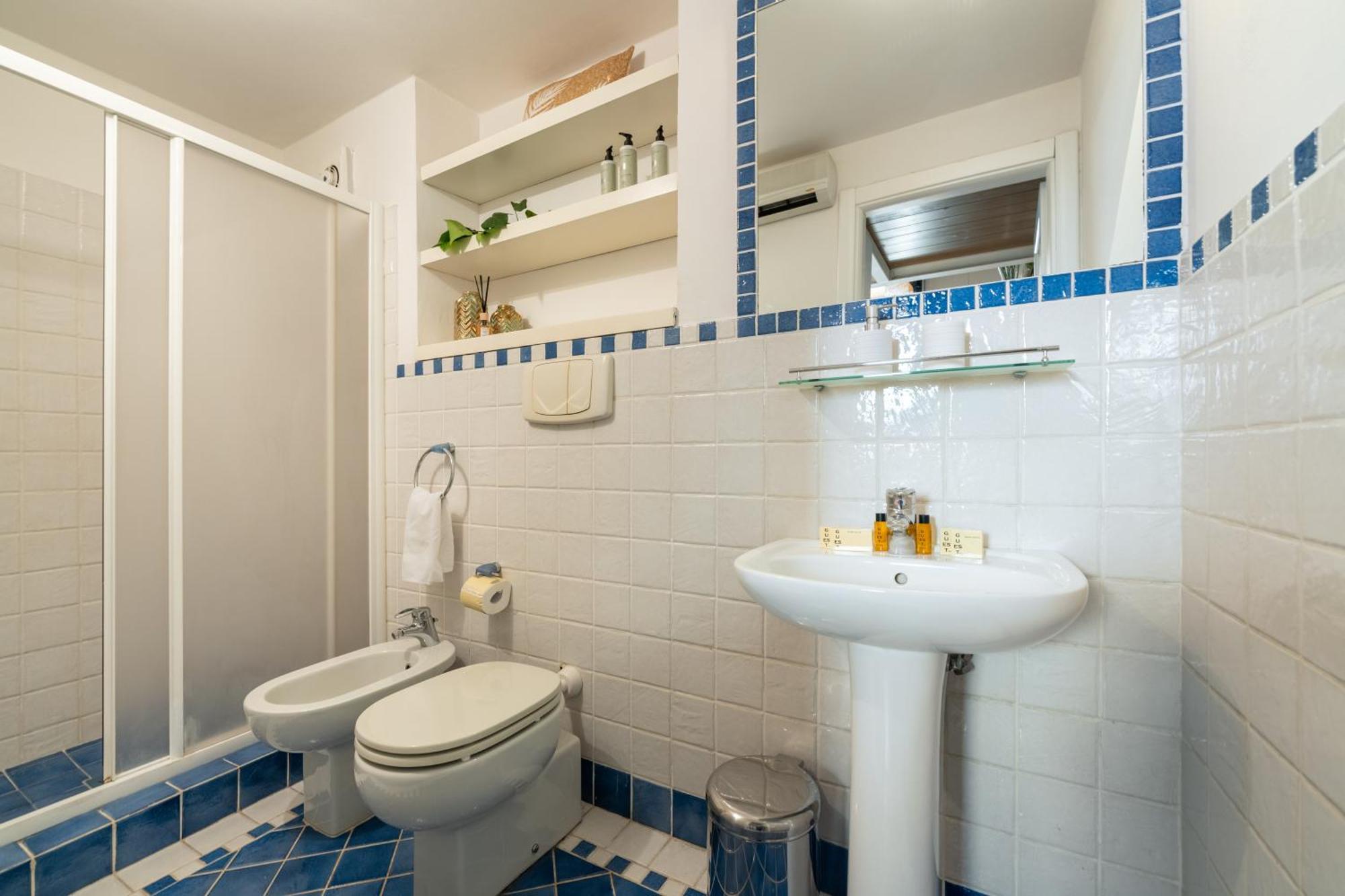 Via Cimabue 8B - Florence Charming Apartments - Metropolitan Loft In Florence - 20 Minute Walk To City Center - Excellent Base For Exploring - Less Than 5 Minute Walk To The Supermarket - Amazing Bakery On The Corner Florença Exterior foto
