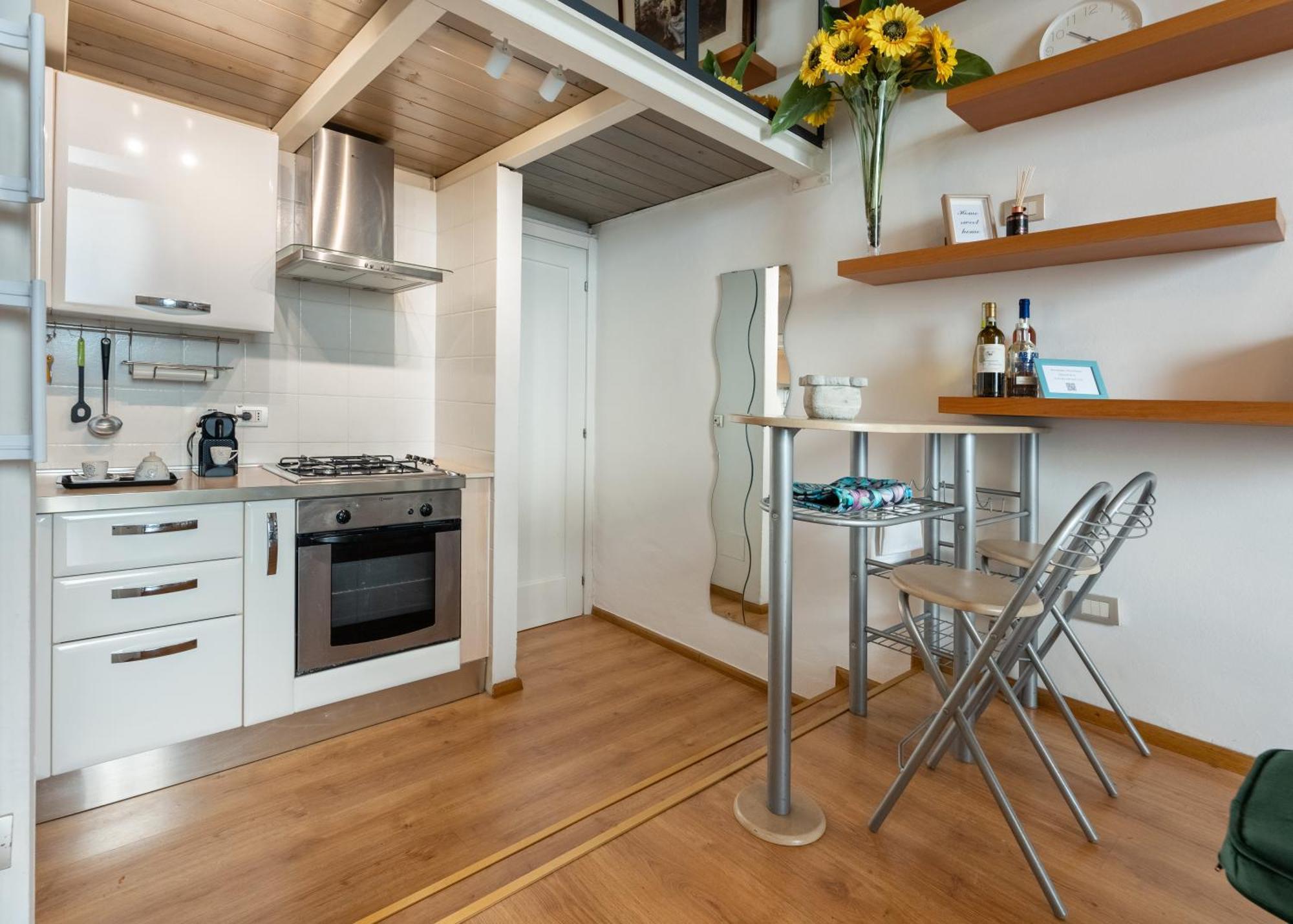 Via Cimabue 8B - Florence Charming Apartments - Metropolitan Loft In Florence - 20 Minute Walk To City Center - Excellent Base For Exploring - Less Than 5 Minute Walk To The Supermarket - Amazing Bakery On The Corner Florença Exterior foto
